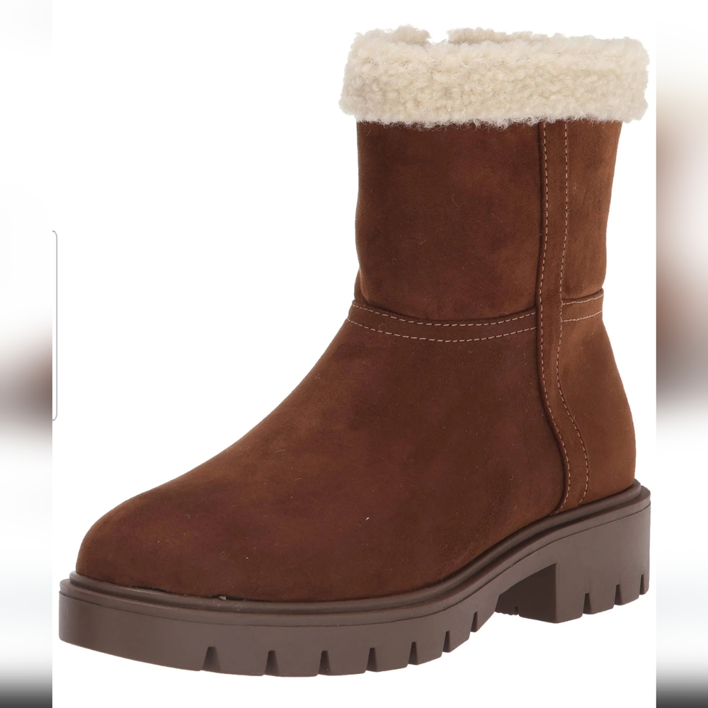 ESPRIT Arianna suede boot. 9.5 Medium Chocolate Brown Sherpa lining Brand NIB